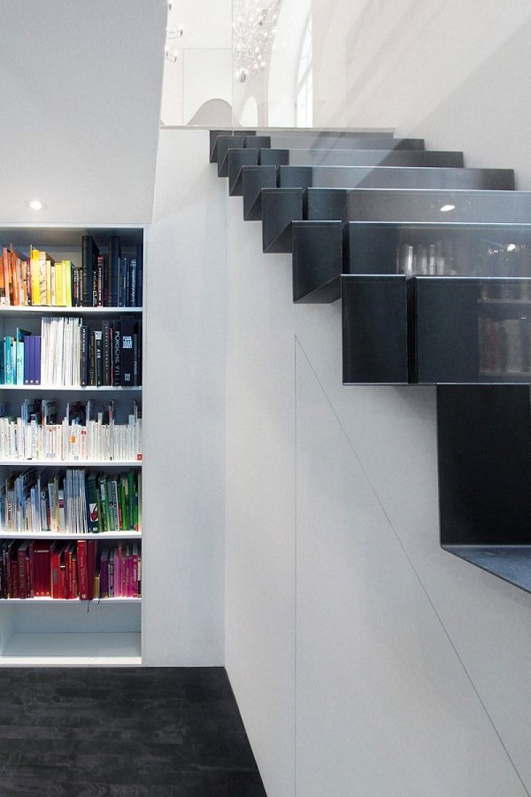 black and white modern stairs design Espace Le Moyne