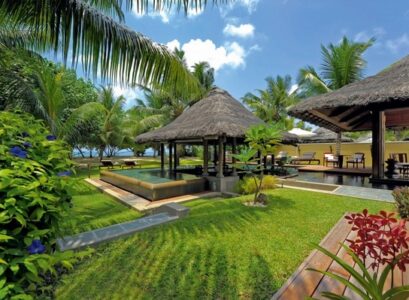 garden-design-ideas-stunning-exotic-relaxation-Constance-Lemuria-Seychelles