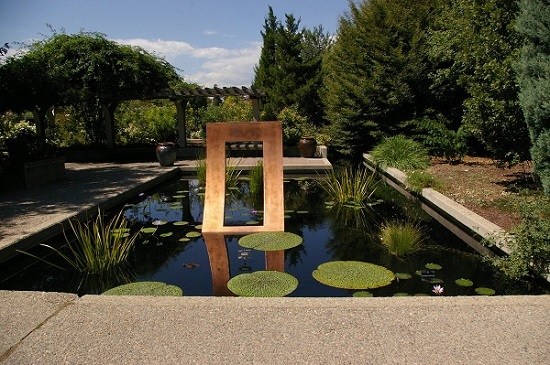 lily pond fontan beautiful landscape design idea