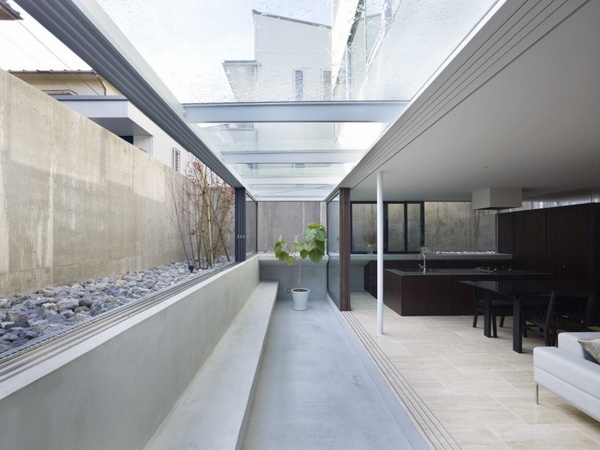 minimalist garden design ideas water basin concrete gravel large windows
