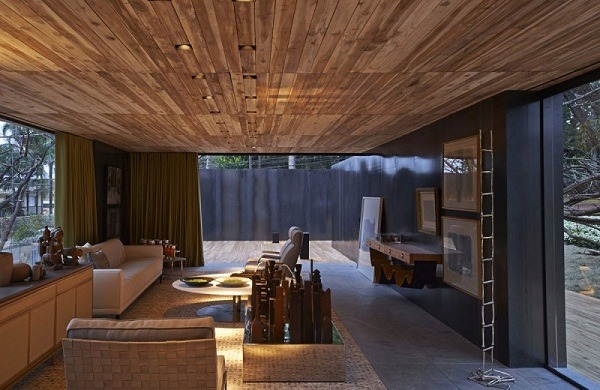 original living room interior design wooden ceiling concrete floor Casa Cor