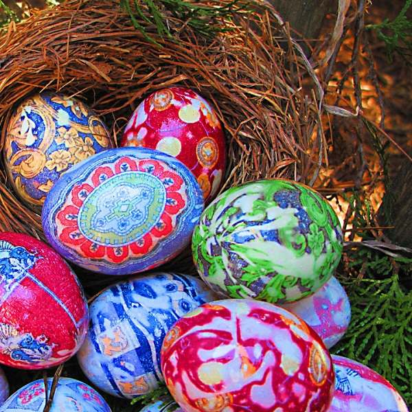 unique easter eggs decorating ideas silk tie dyed eggs