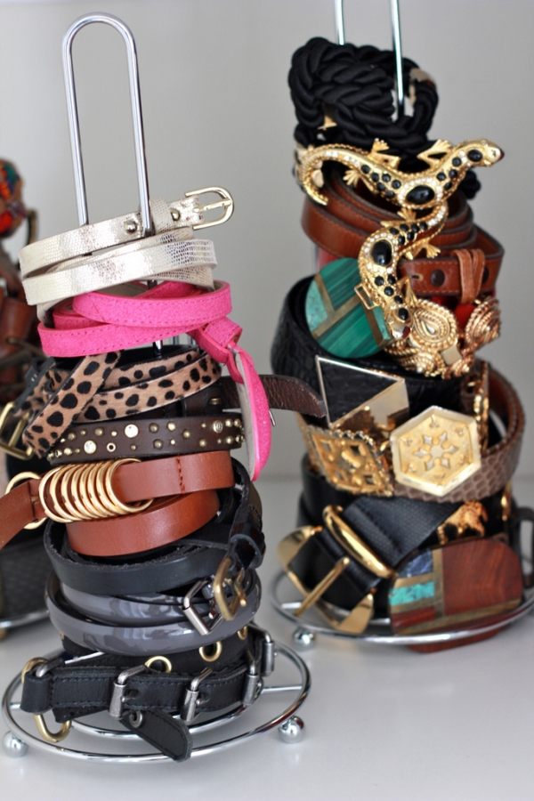 DIY jewelry organizer ideas bracelets kitchen roll 