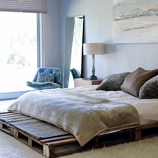 DIY pallet furniture ideas selfmade bed platform 
