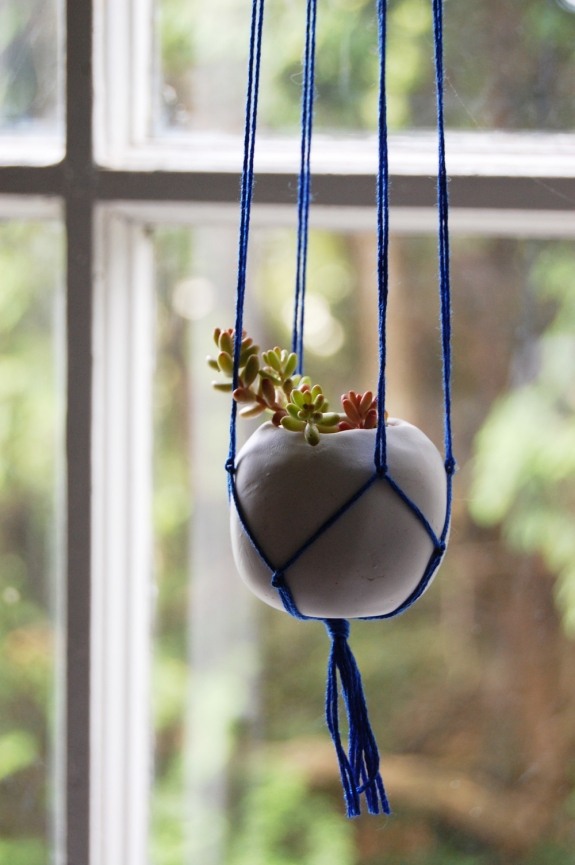 DIY planters and flower pots modeling clay hanging planter