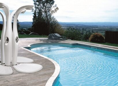 Dyno-outdoor-shower