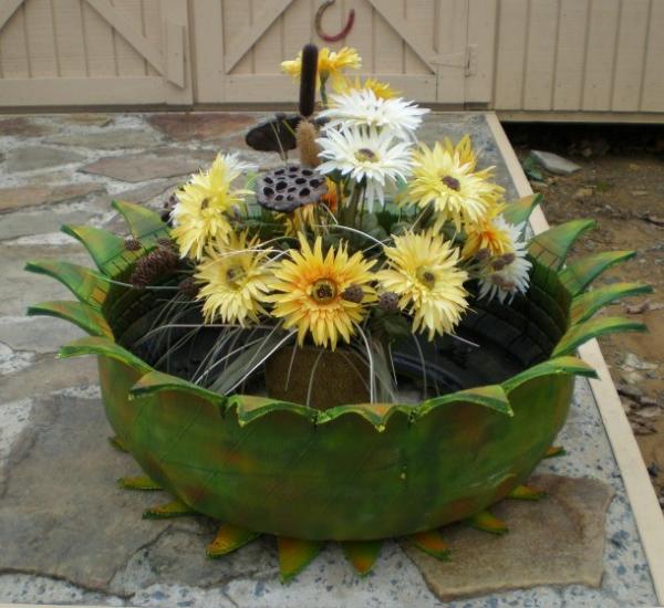 Garden with tires flower pot