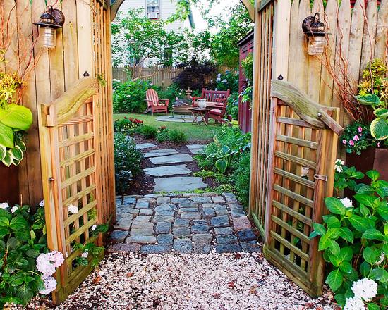 Garden decoration ideas country style gate stone pathway