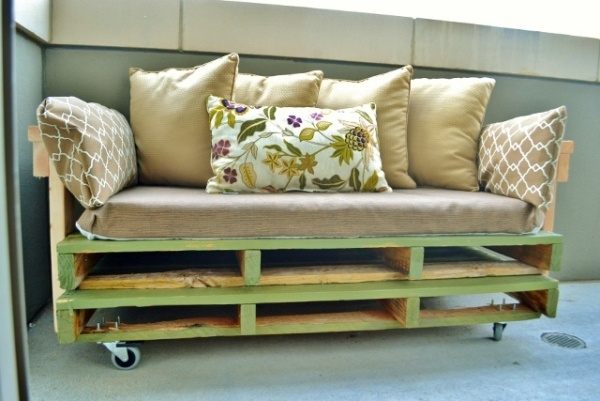Seating sofa upholstery wooden pallets