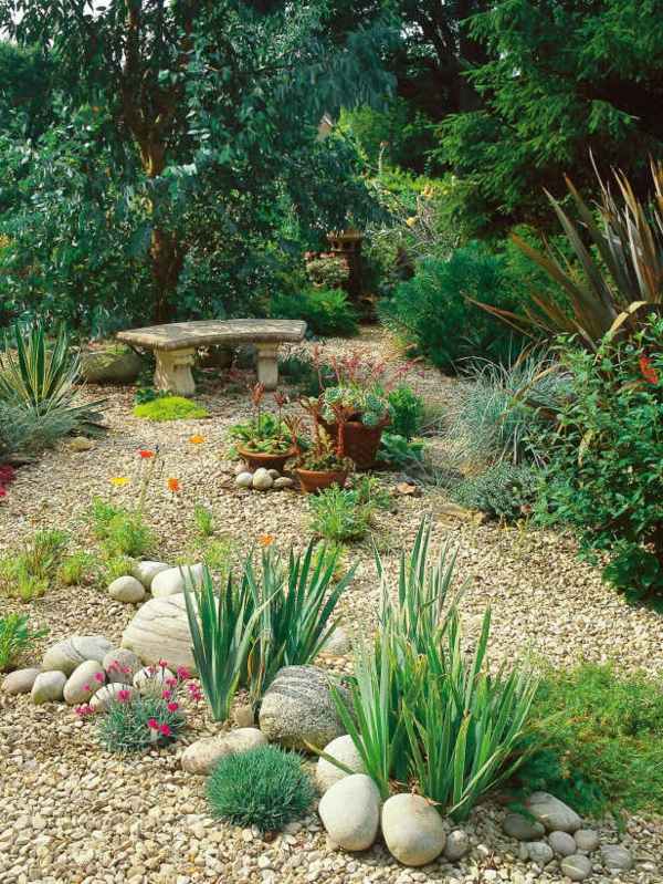 Stone garden ideas flower beds low plants
