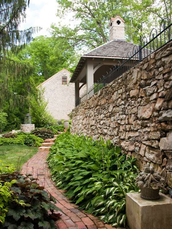 curved garden ideas pavers privacy fence natural stone