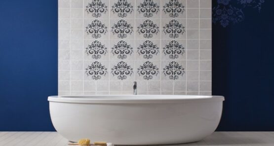 elegant-black-and-white-bathroom-tiles