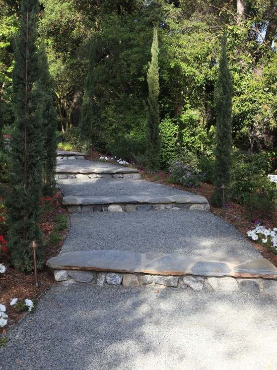 flat path gravel stones landscape ideas