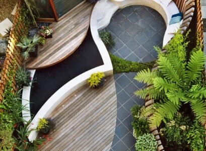 garden-privacy-protection-wooden-fence