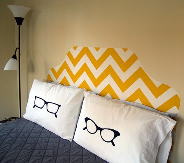 idea white yellow stripes