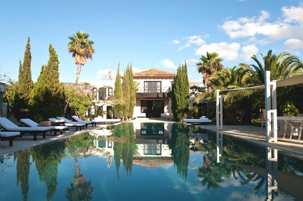 luxury villa Ibiza outdoor swimming pool