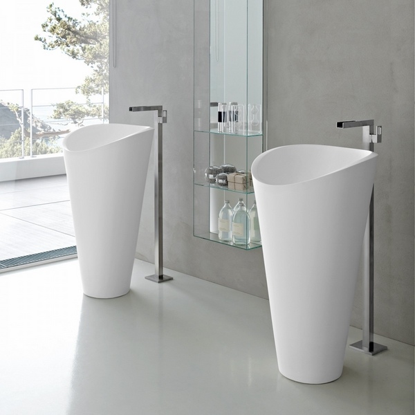 minimalist bathtoom design free standing modern white basins