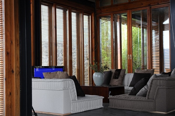 modern home minimalist interior design water house