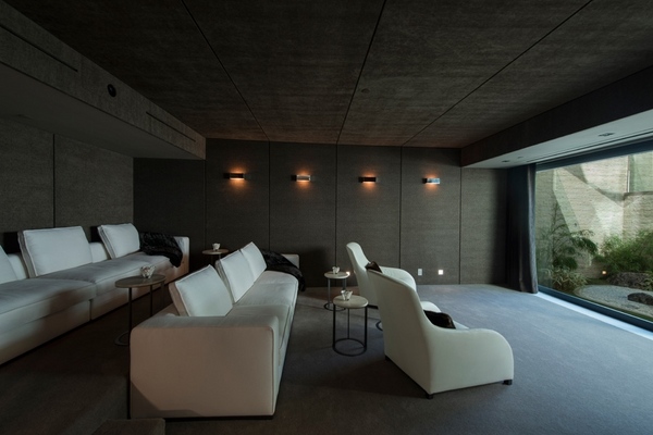 modern house design home cinema Califonia