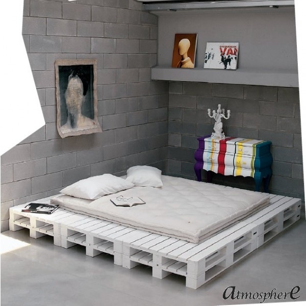 wooden pallet furniture bed platform artistic design