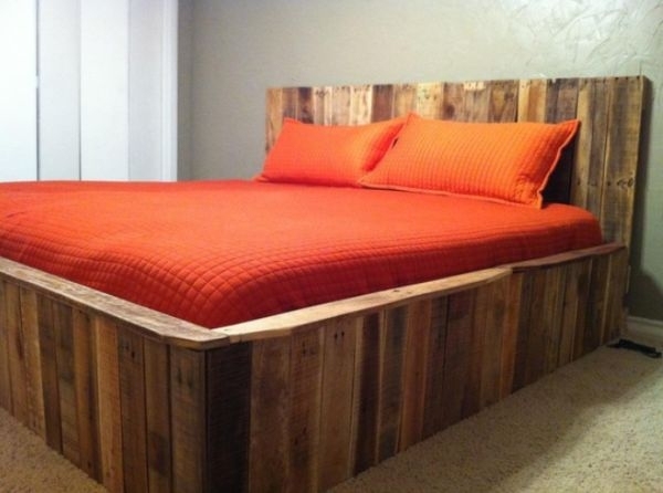 Bed platform red bedding