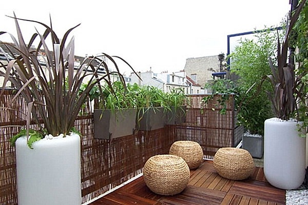 DIY protection ideas bamboo screents wooden tiles large plant containers