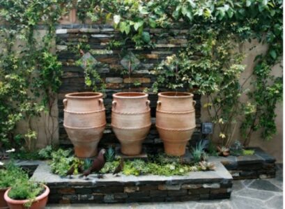 DIY-interesting-garden-fountain