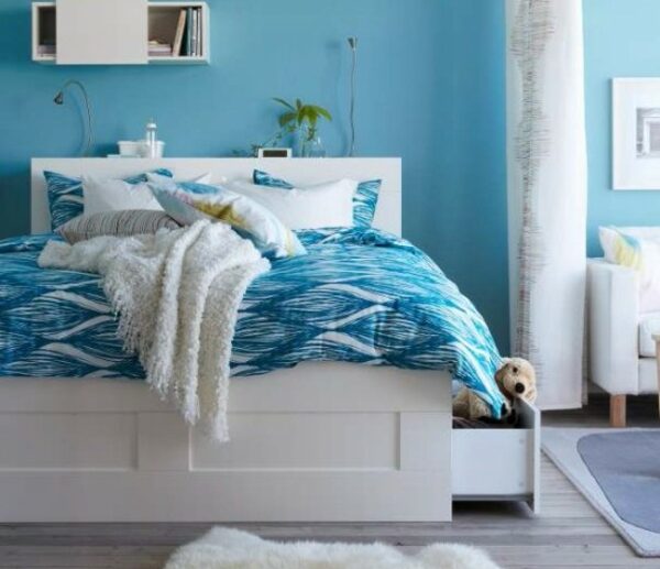 Ikea-bedroom-deisgn-idea-blue-wall