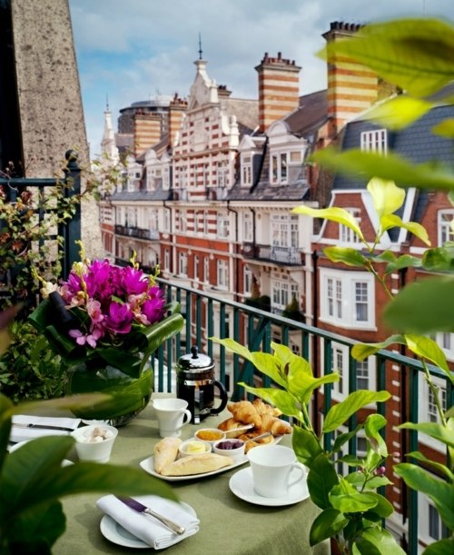 breakfast beautifu view metal railings