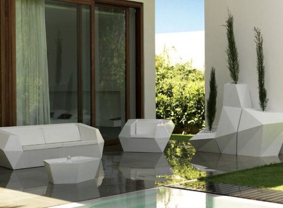 Vases-Flower-pots-Decoration-Garden-Artwork