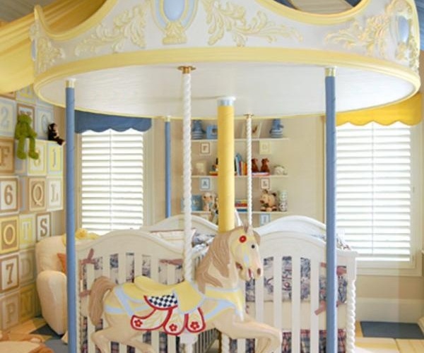 carousel-cloud-ceiling-nursery-room-design-ideas