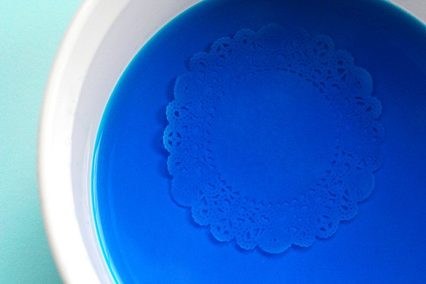 diy paper doilies color blue