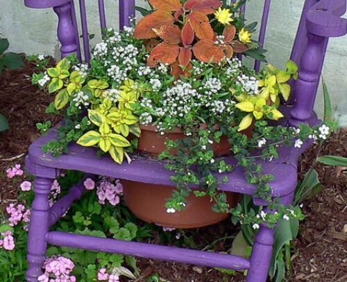 garden-decoration-chairs-with-flower-pots-purple