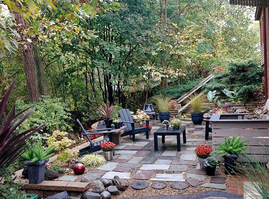 garden-design-ideas-low-set-patio-area