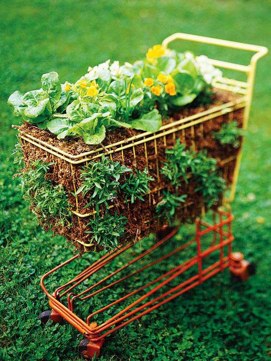 garden decoration shopping cart