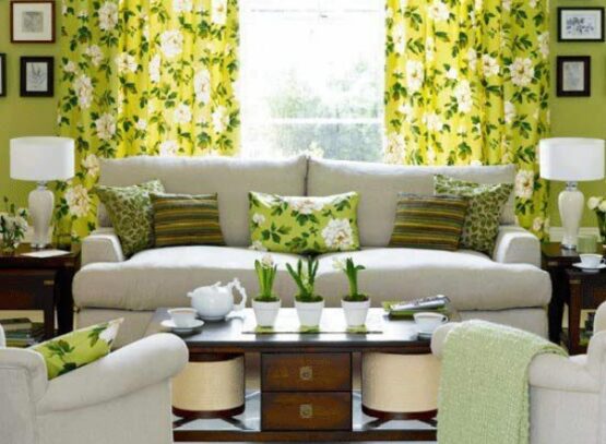 how-to-select-the-right-living-room-curtains-flowers