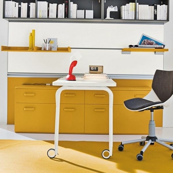 kids room practical desk with roller