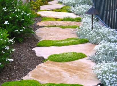 marble-blocks-creative-ideas-for-garden-path-design
