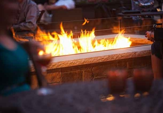 outdoor fireplace patio design ideas