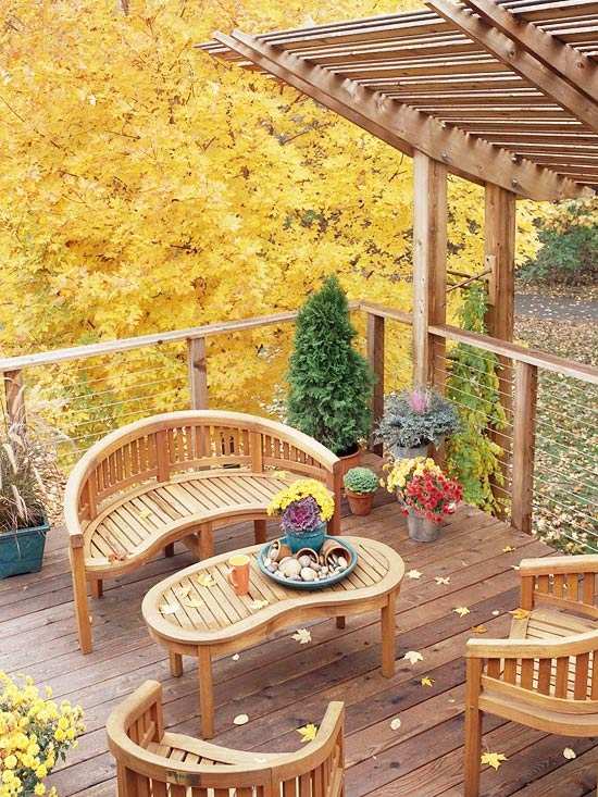 thin profile autumn garden furniture