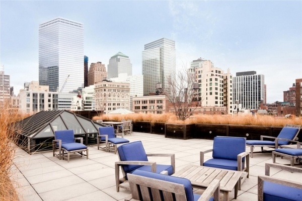 roof-balcony-yellow-shrubs-sun-area