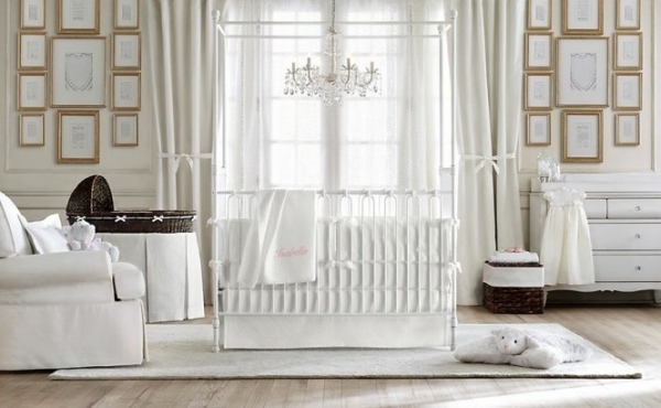 white interior neutral color decoration