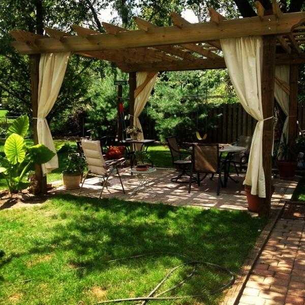 wooden-pergola-outdoor-furniture-curtain-privacy-protection