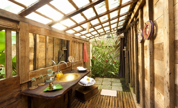 Bali-hotel-Bambu-Indah-Udang-House-interior-design-bathroom-in-traditional-style