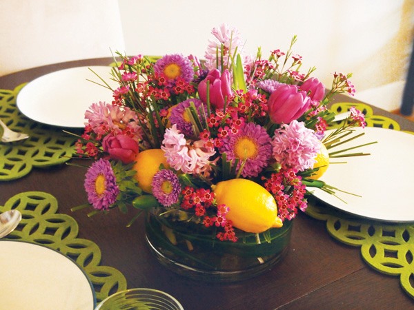 DIY Flower arrangements Easter Ideas