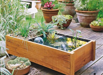 DIY-garden-pond-ideas-wooden-pond-pool