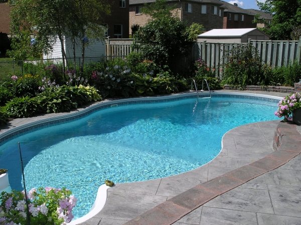 DIY-garden-pool-build tips instructions