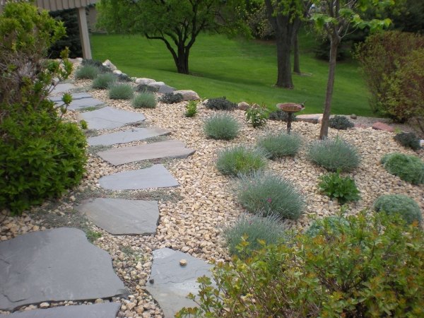 ideas stones for garden path