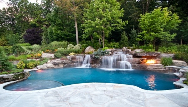 Garden swimming pool and fireplace