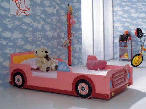 Girls pink car bed idea
